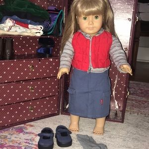 American Girl | Urban Outfit